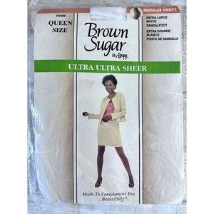 Brown Sugar by L'eggs Queen Size in White Ultra Ultra Sheer Sandalfoot  #04469